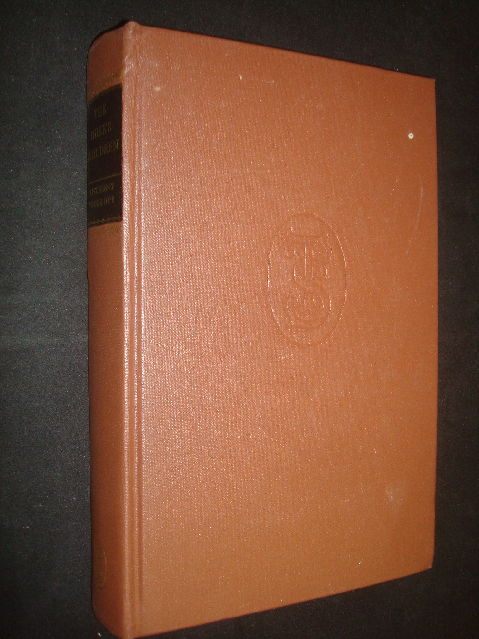 Folio Society No. 700. he Duke's Children