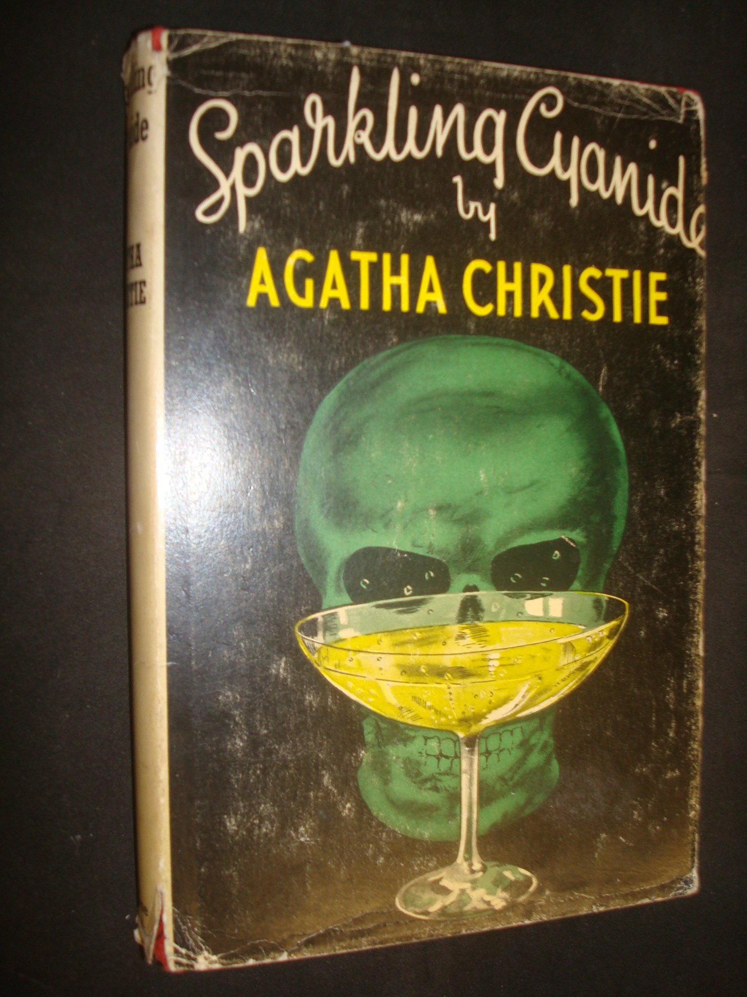 Sparkling cyanide