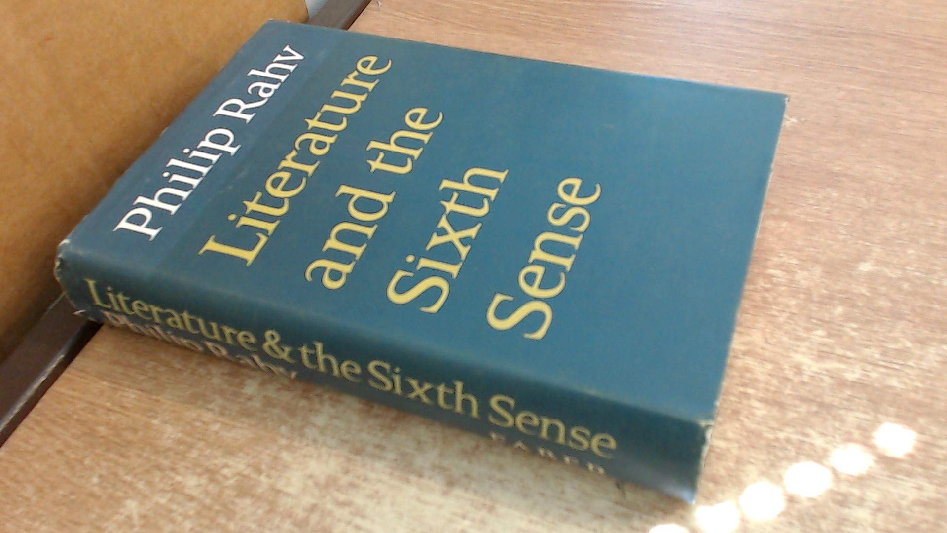 Literature and the Sixth Sense (Hardcover)