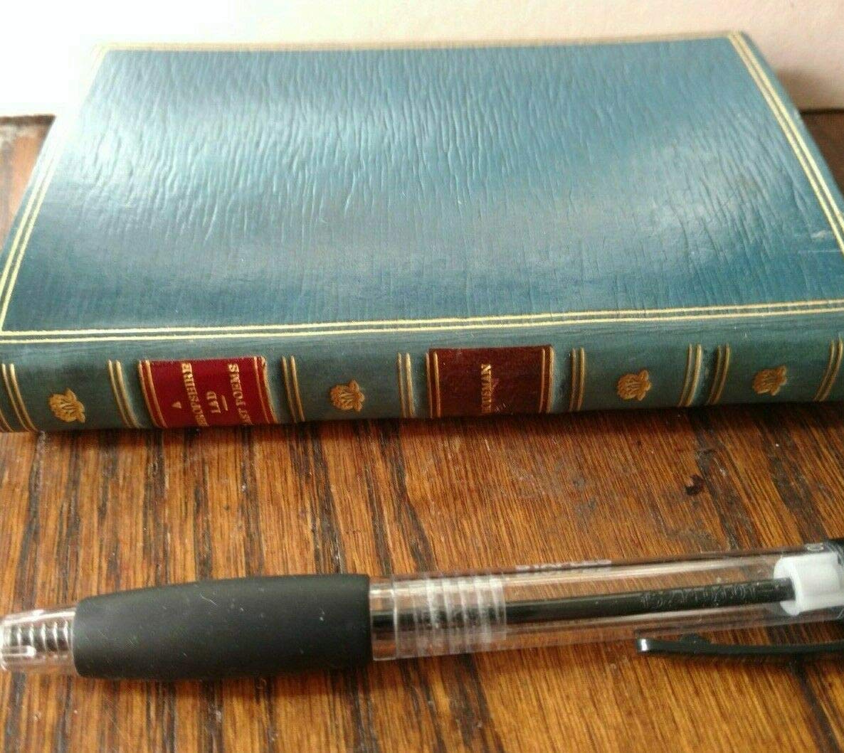 A Shropshire Lad by AE Housman Richard's Press London 1940 leather elegant cover [Hardcover] A.E. Houseman