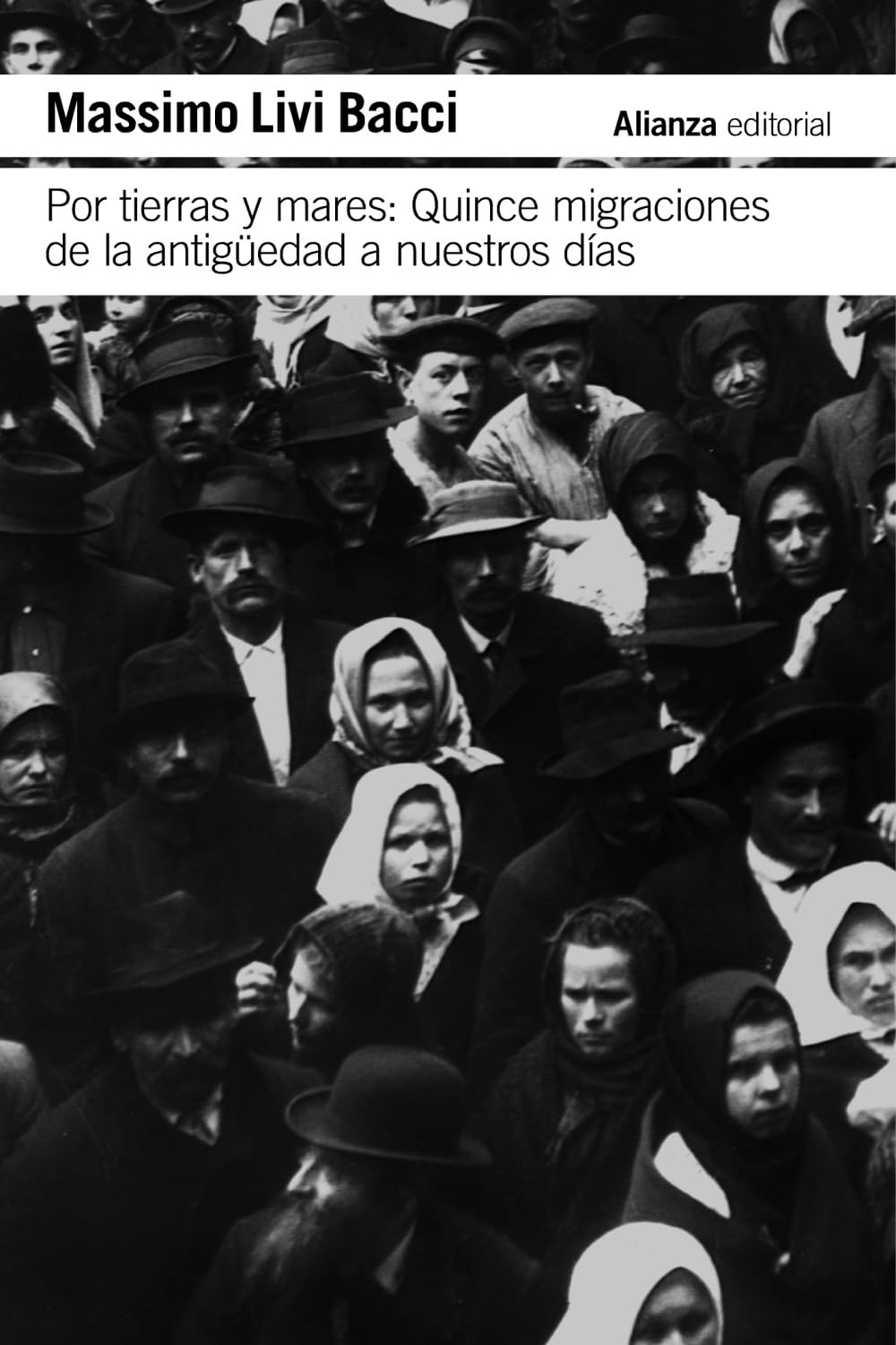 Por tierras y mares: Quince migraciones de la Antigüedad a nuestros días (Paperback)