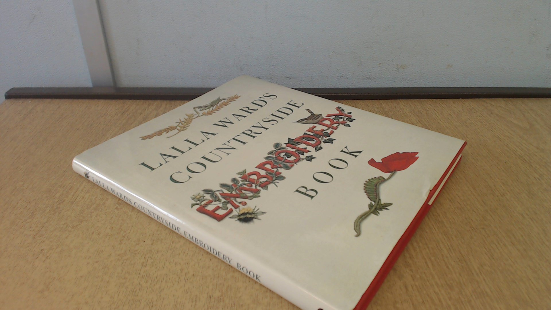 Countryside Embroidery Book (Hardcover)