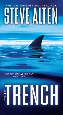 The Trench[TRENCH][Mass Market Paperback] (Mass Market Paperback)