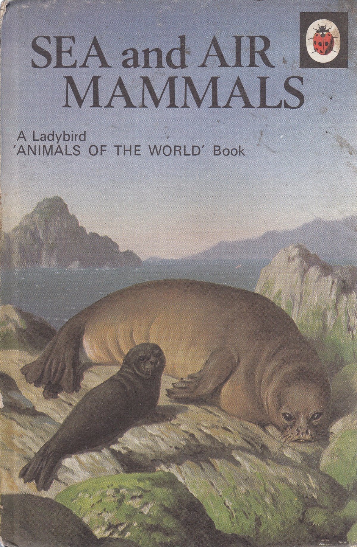 Sea and Air Mammals (Hardcover)