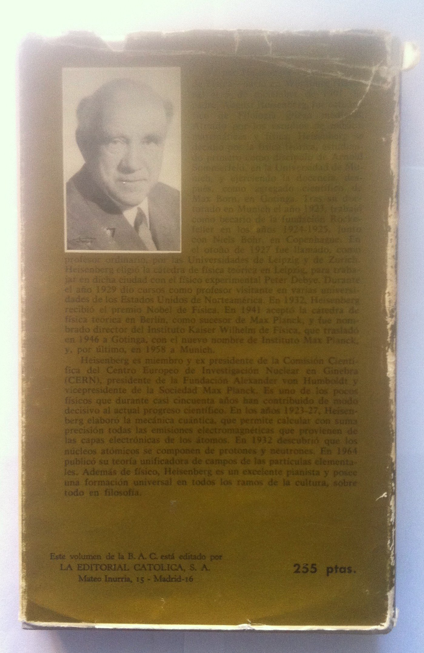 Portada de Diálogos sobre la física atómica, de Werner Heisenberg