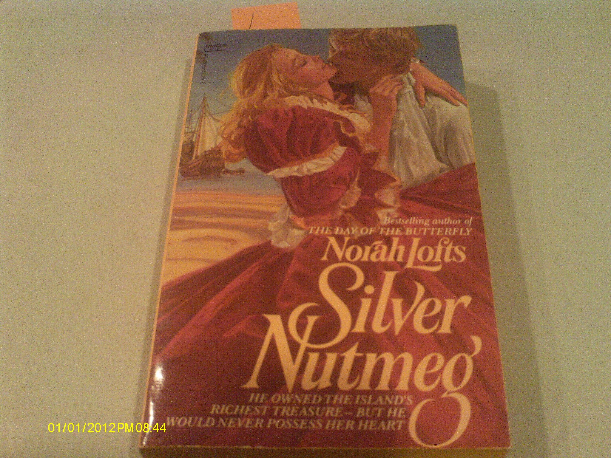 Silver Nutmeg