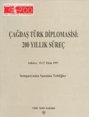 Cagdas Turk Diplomasisi: 200 Yillik Surec (Paperback)