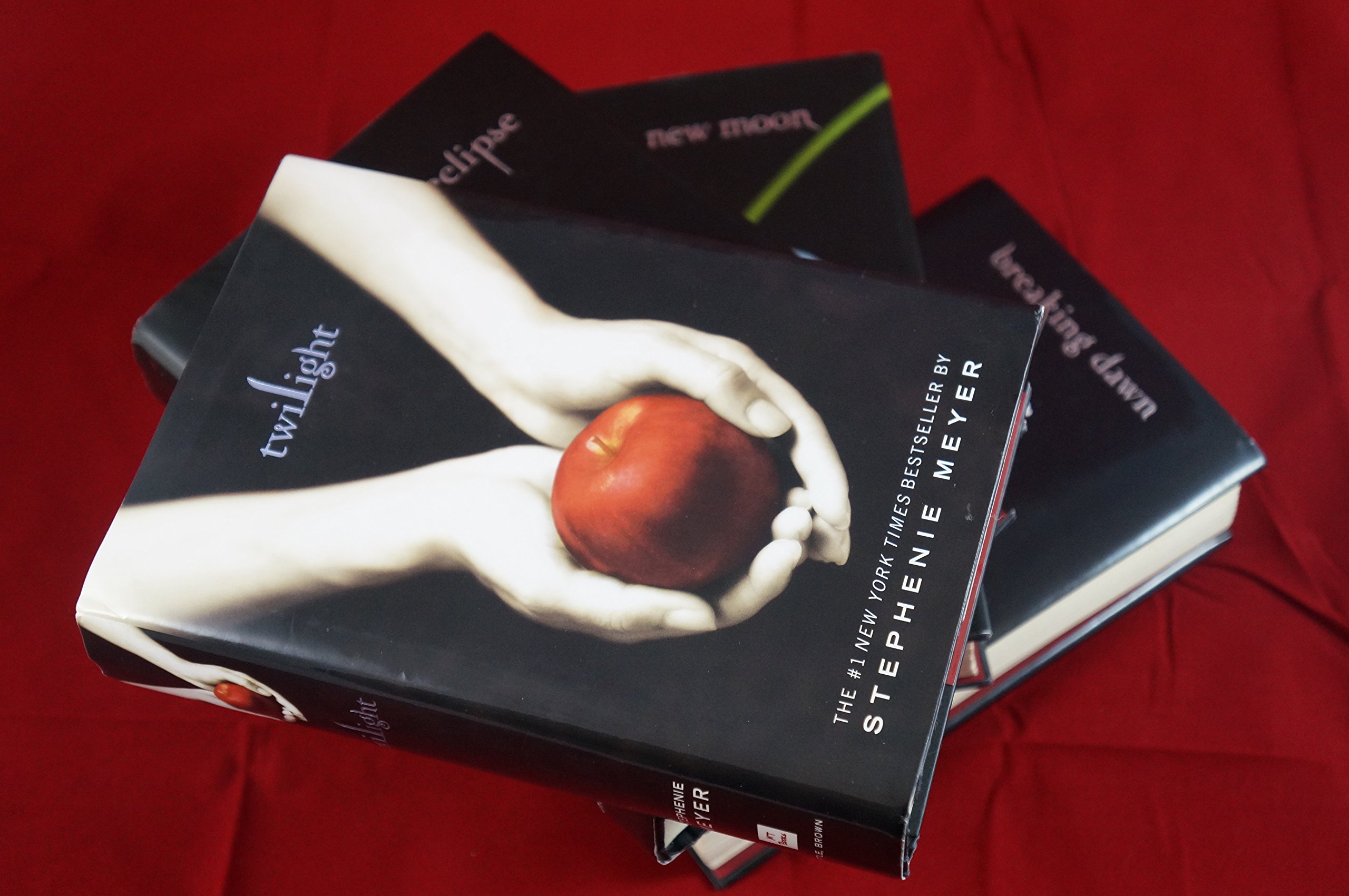 The Twilight Saga Complete Collection (text only) by S. Meyer