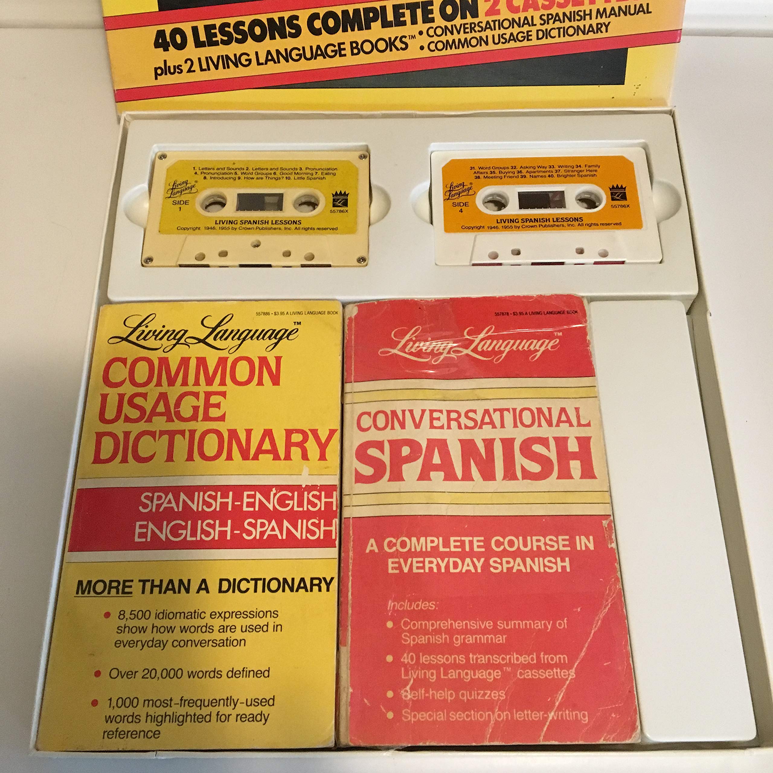 Living Spanish. Complete living language course (English and Spanish Edition)