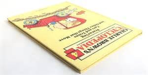 Charlie Brown's Encyclopedia, Vol. 4: Creatures of Land and Sea (Hardcover)