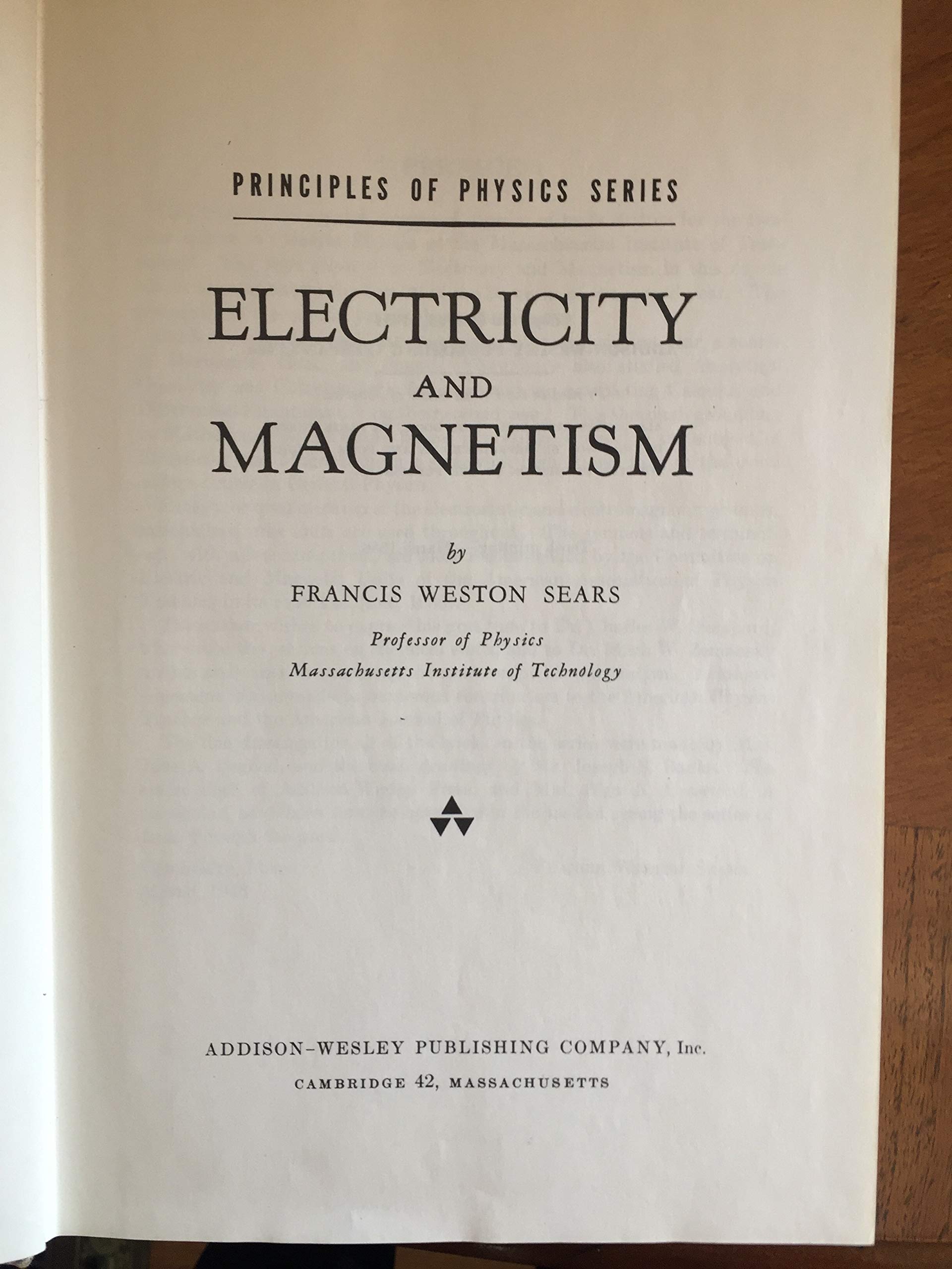 Principles of Physics v. II: Electricity and Magnetism (Hardcover)
