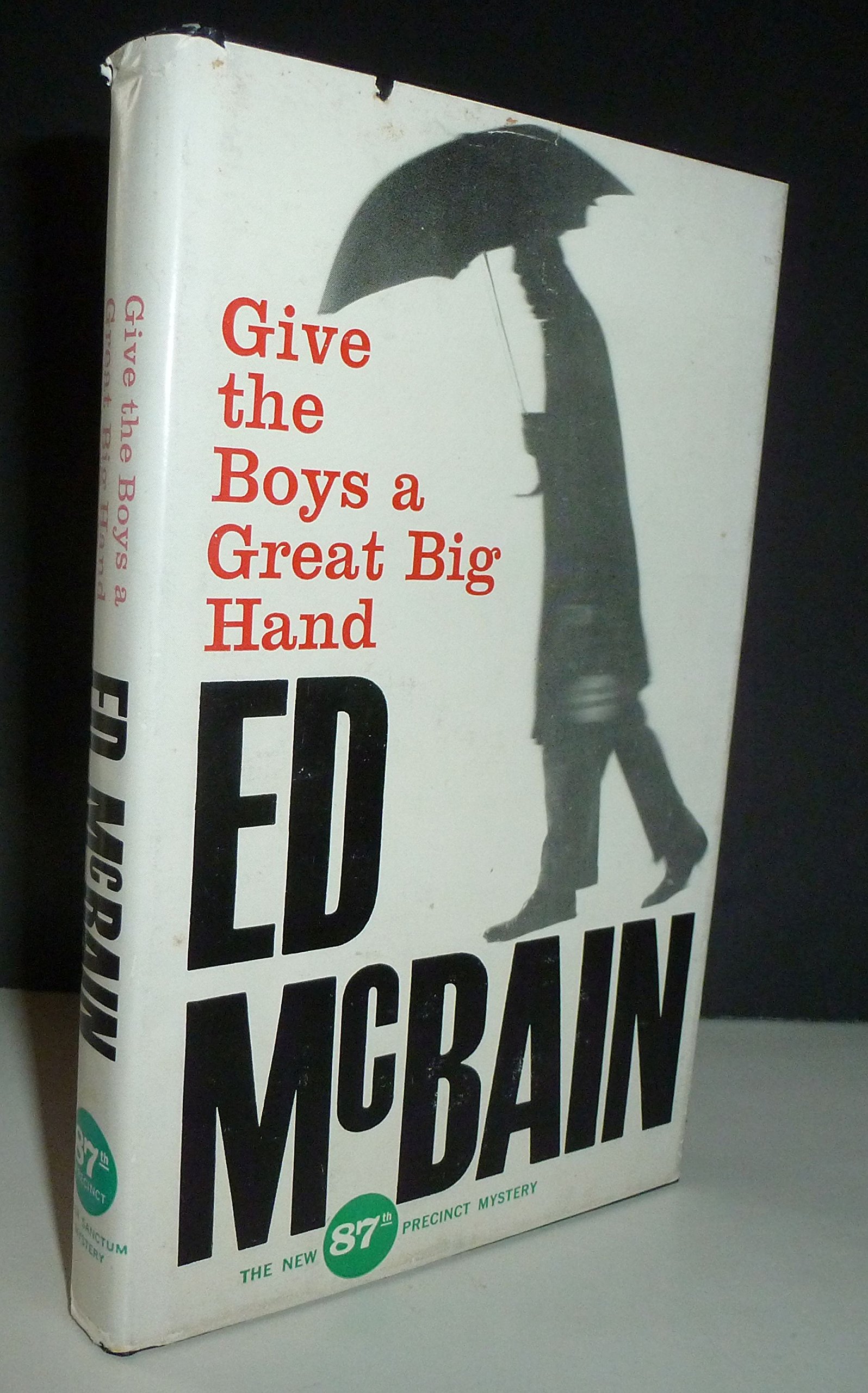 Give the boys a great big hand;: An inner sanctum 87th precinct mystery,