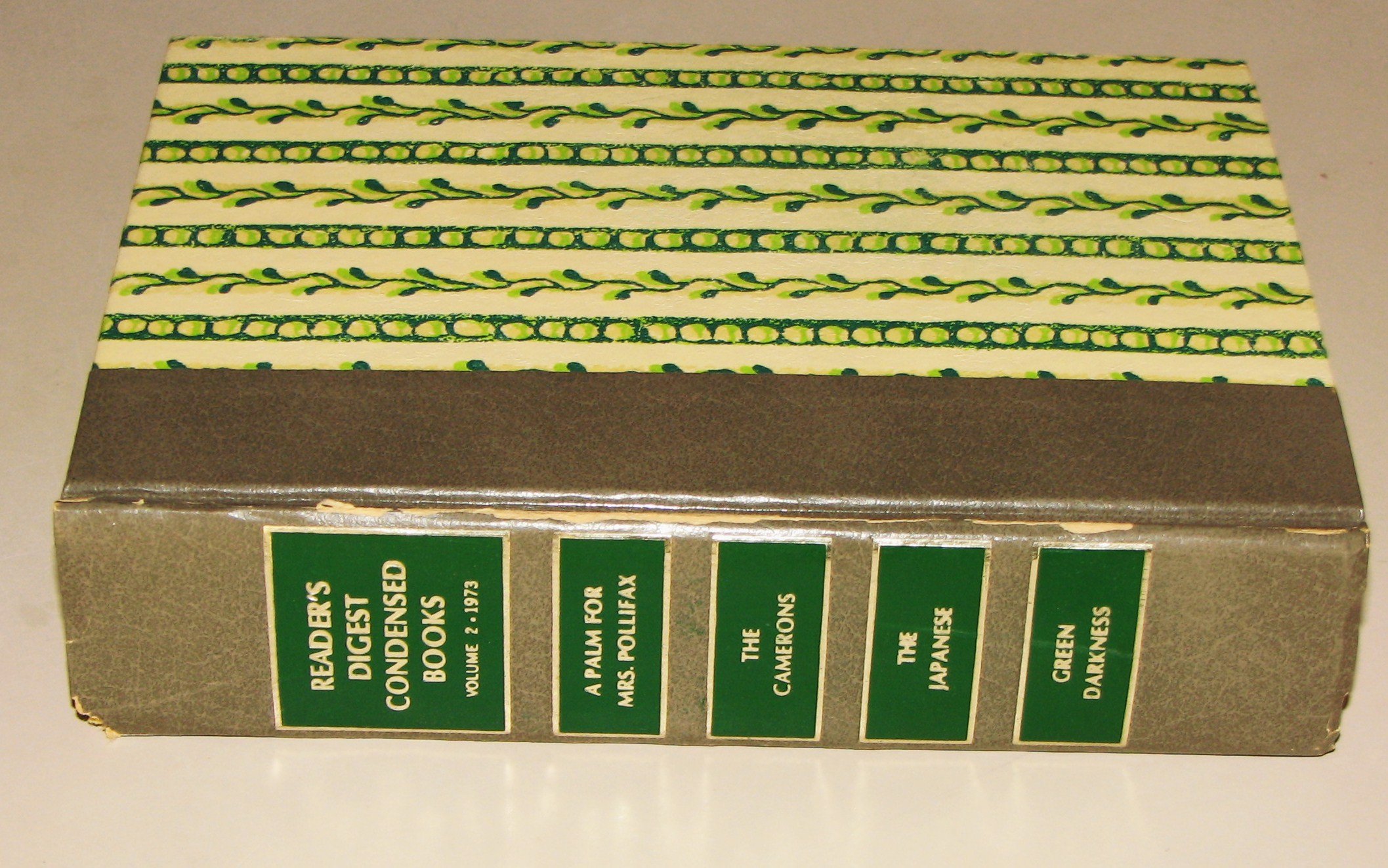 Reader's Digest Condensed Books: Volume 2: A Palm for Mrs. Pollifax, The Camerons, The Japanese, Green Darkness (Paperback)