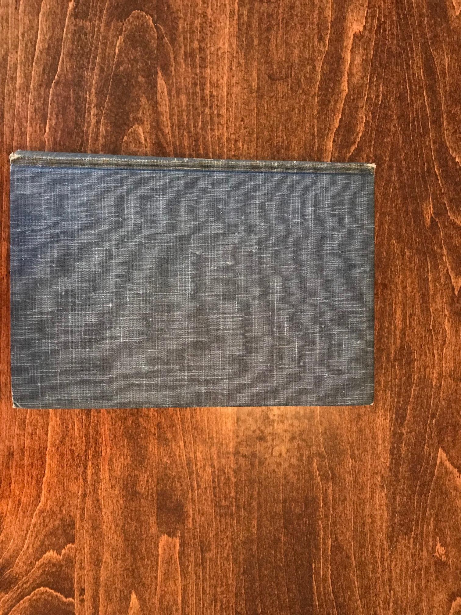Silver Nutmeg