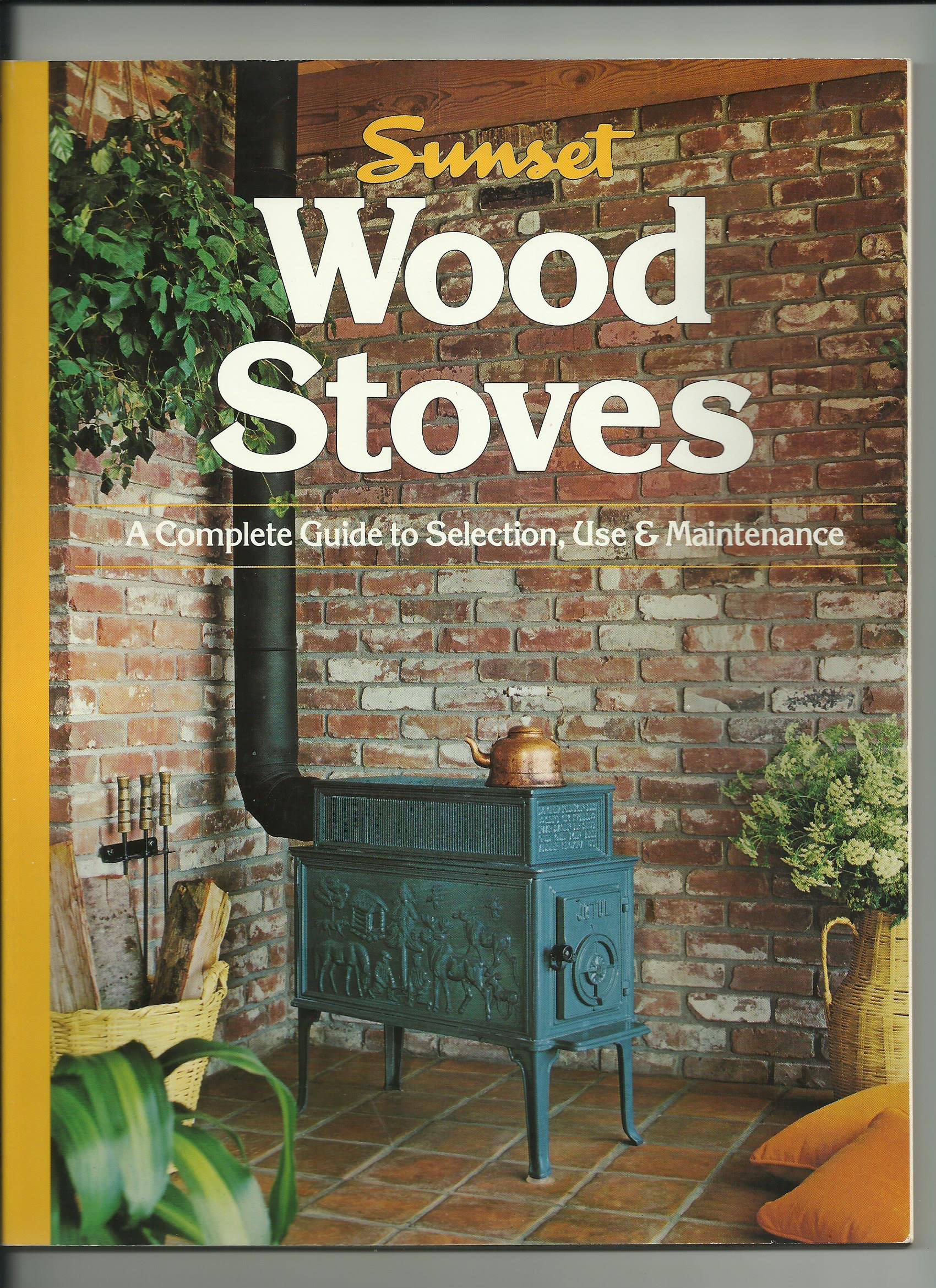 Homeowners Guide to Wood Stoves (Paperback)