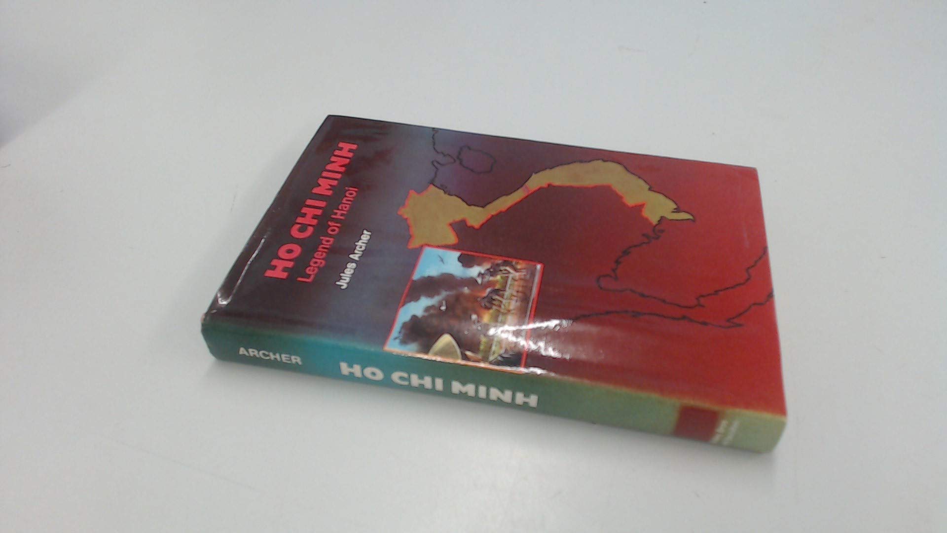 Ho Chi Minh: legend of Hanoi (Hardcover)
