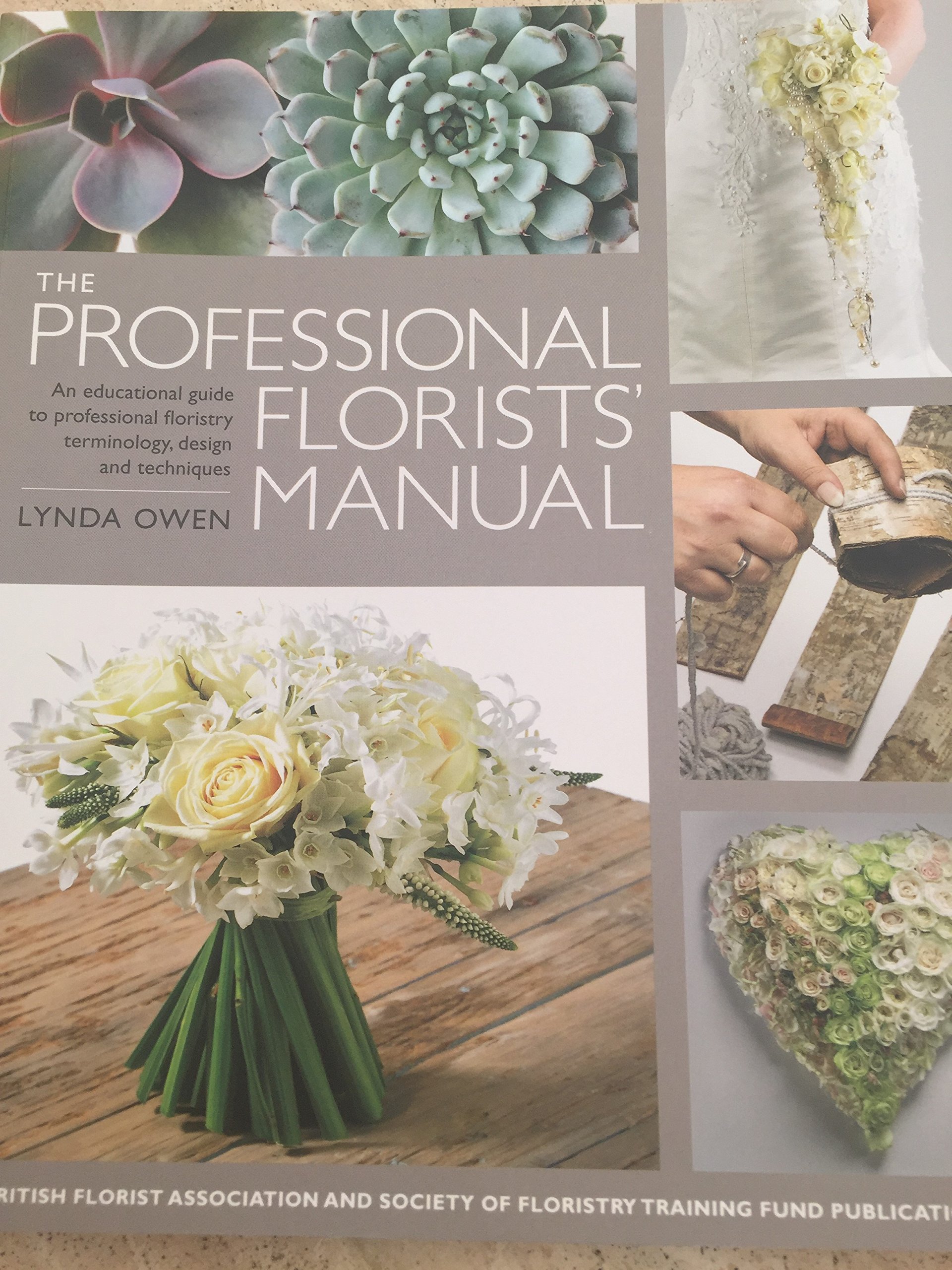 THE PROFESSIONAL FLORISTS MANUAL (Paperback)