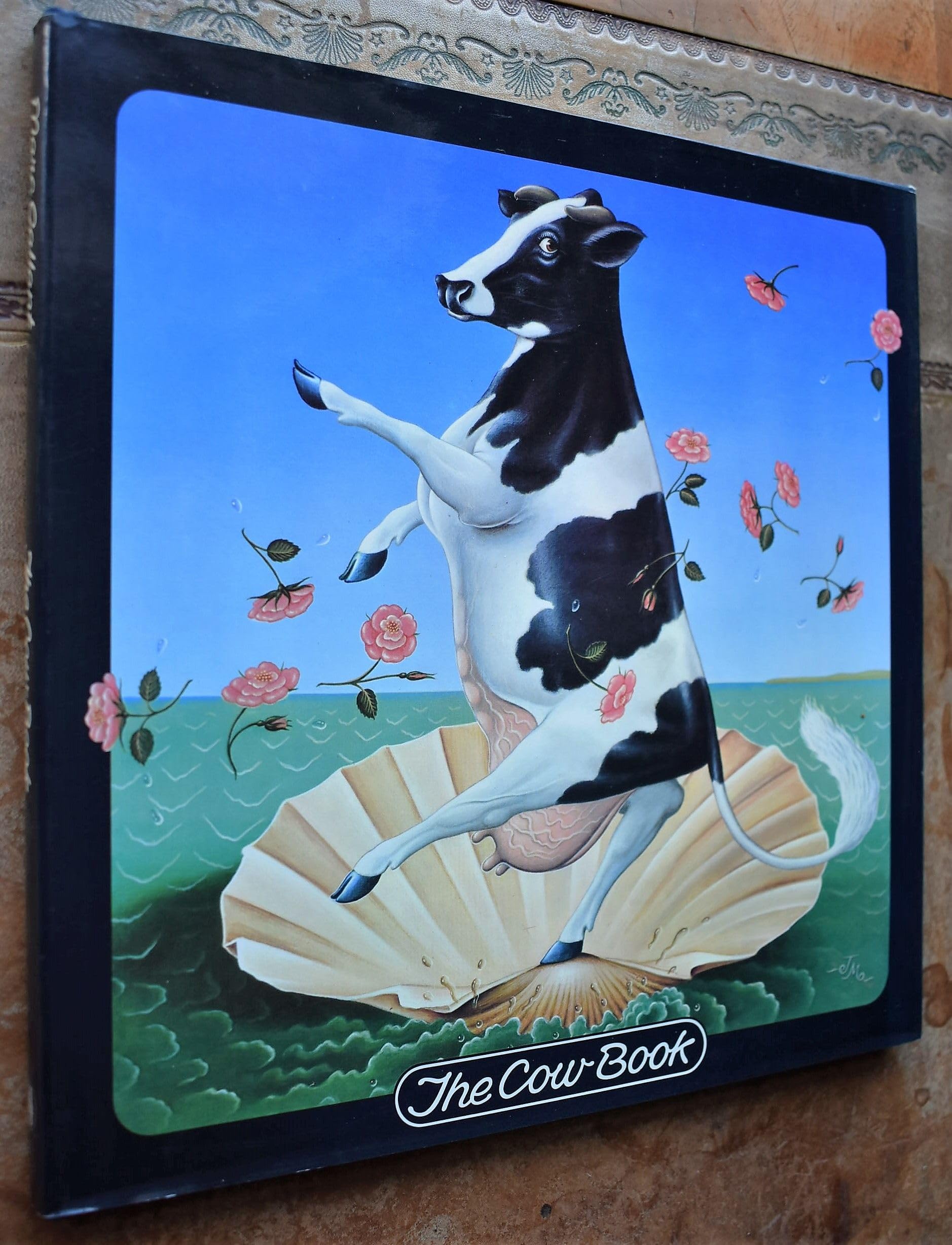 the-cow-book (Hardcover)