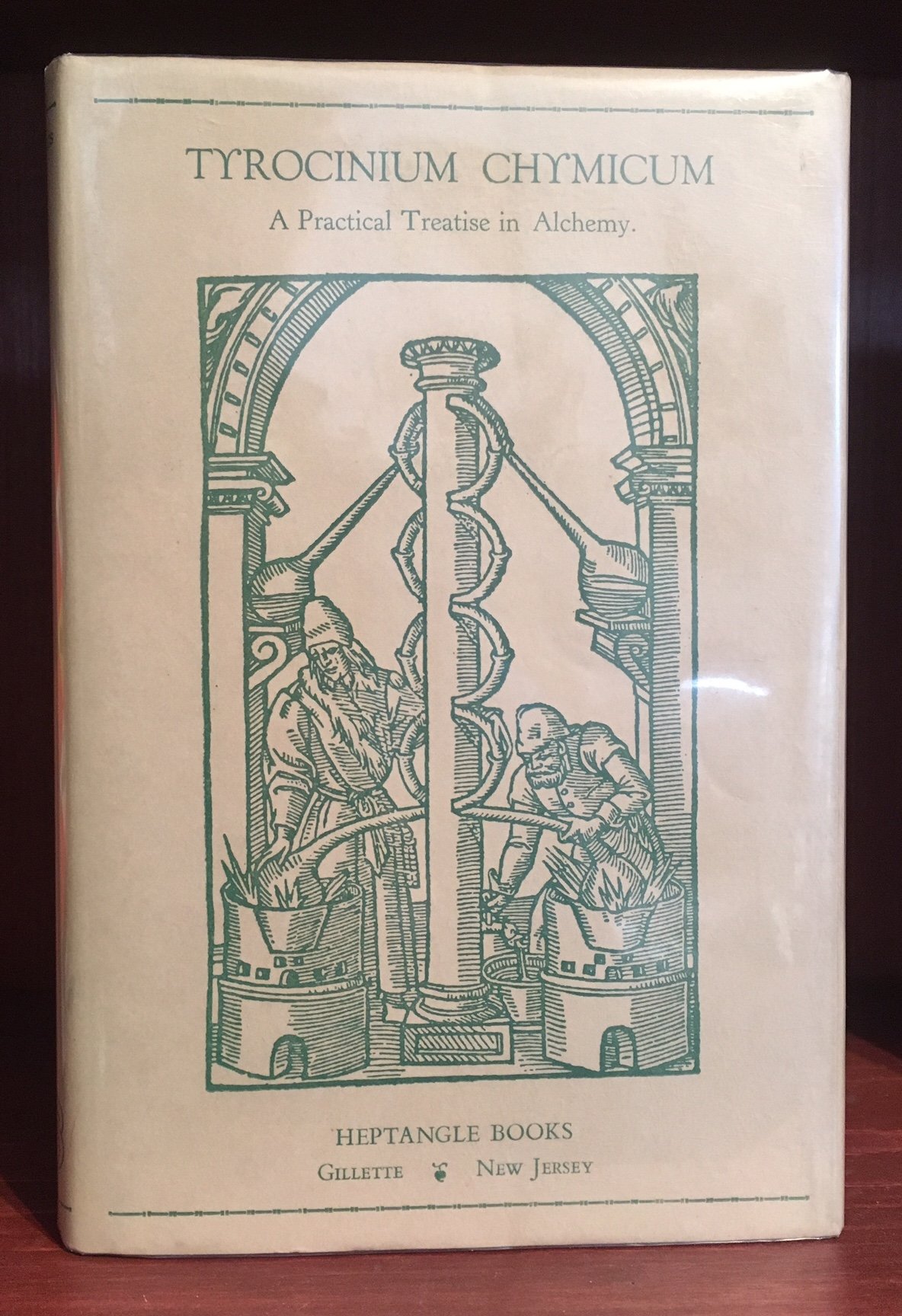 Tyrocinium Chymicum: Chemical Essays Acquired from Nature and Manual Experiences (English and Latin Edition)