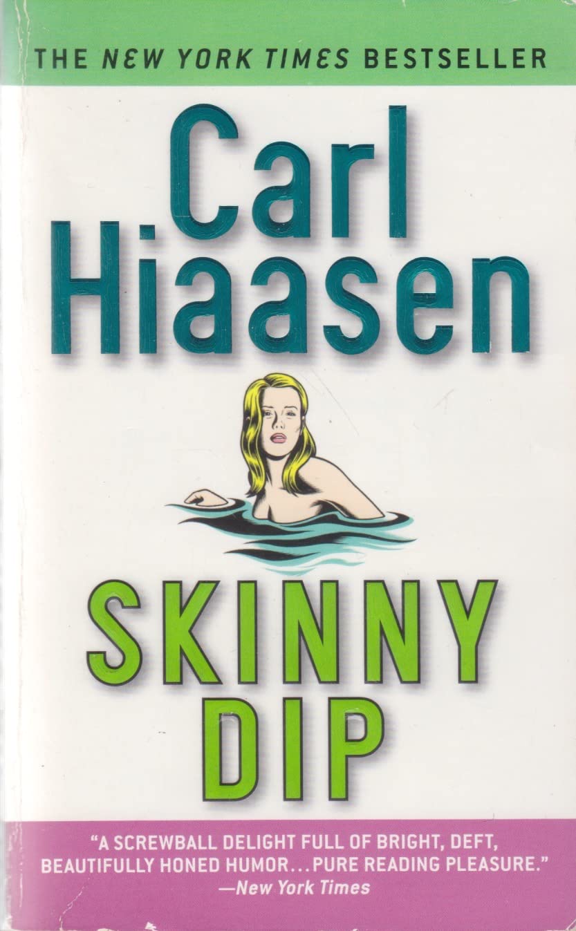 Hoot by Hiaasen, Carl (2005) Paperback