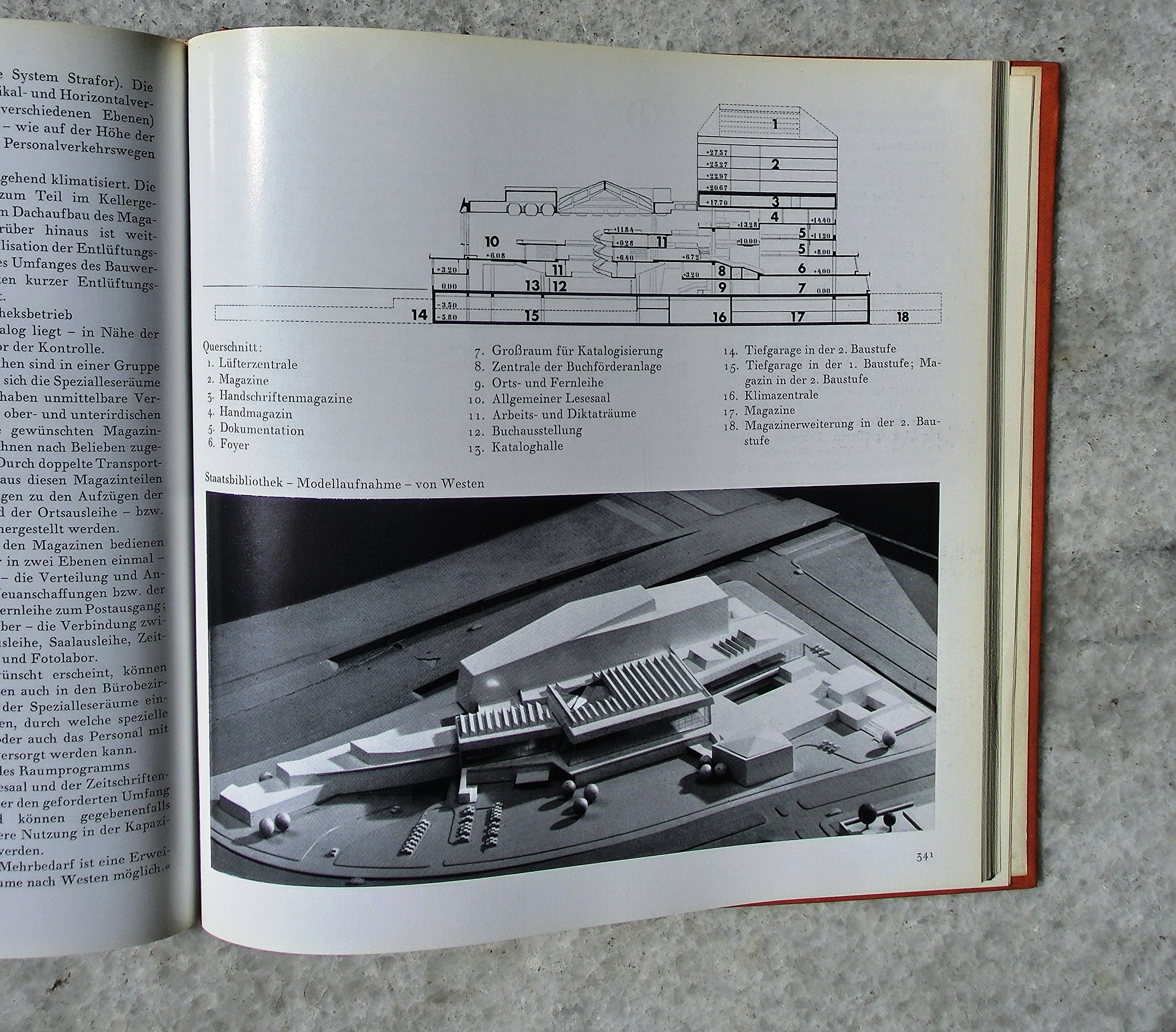 Hans Scharoun: Bauten, Entwürfe, Texte (Schriftenreihe der Akademie der Künste) (German Edition)
