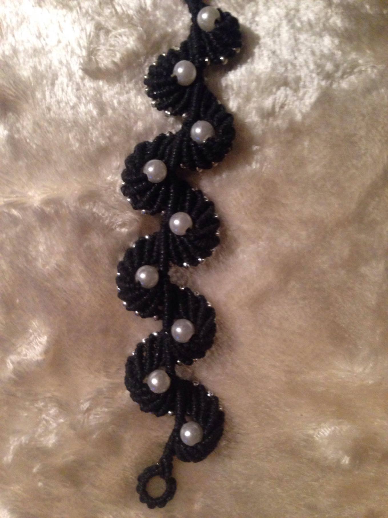 Artful Handmade Wrap Bracelets[ARTFUL HANDMADE WRAP BRACELETS][Paperback] (Paperback)