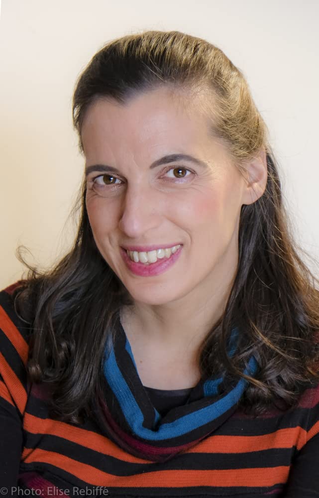 Grandir informés: Les pratiques informationnelles des enfants, adolescents et jeunes adultes (Paperback)