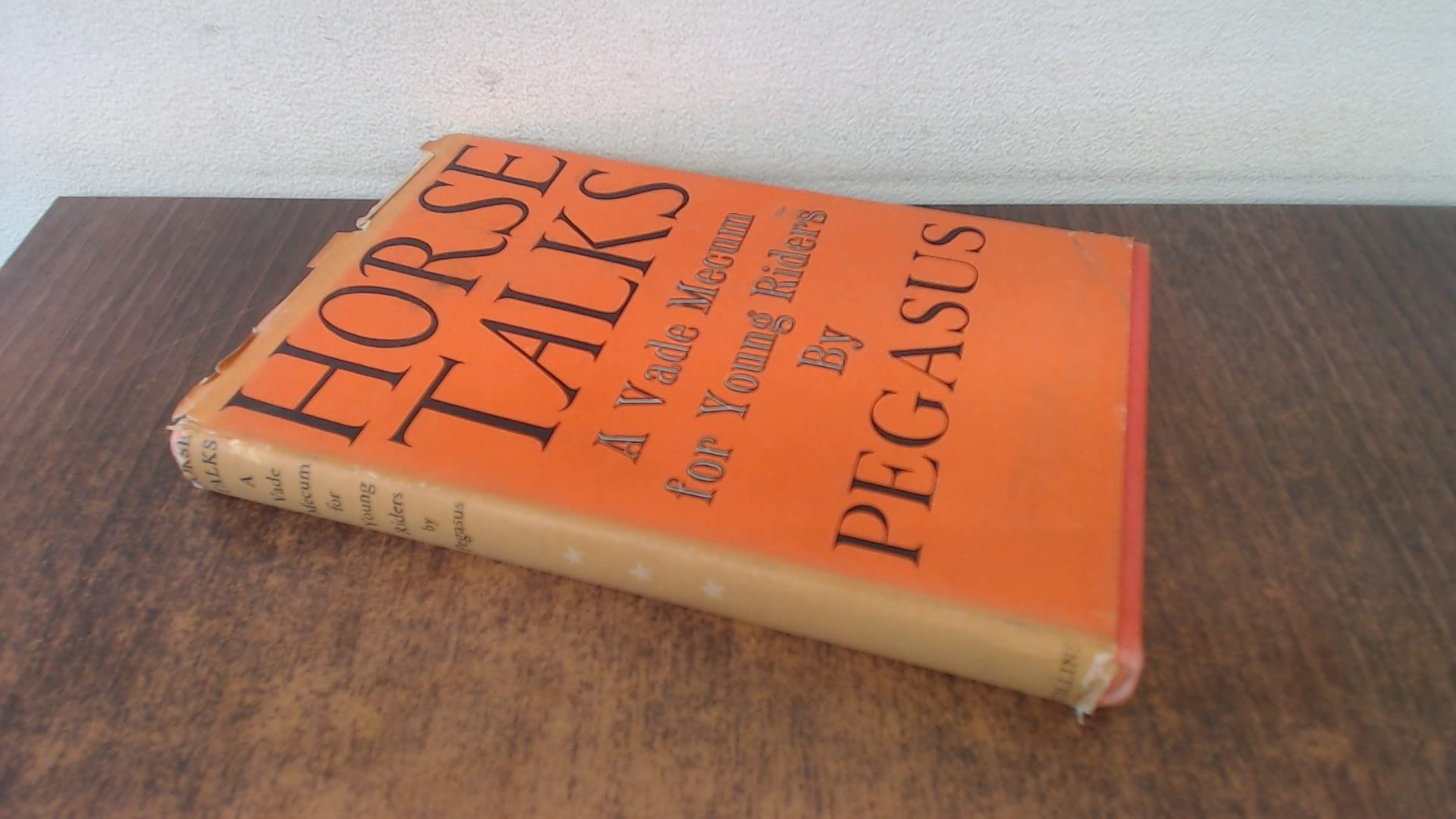 HORSE TALKS. (Hardcover)