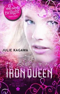 (The Iron Queen) By Kagawa, Julie (Author) Paperback on 25-Jan-2011