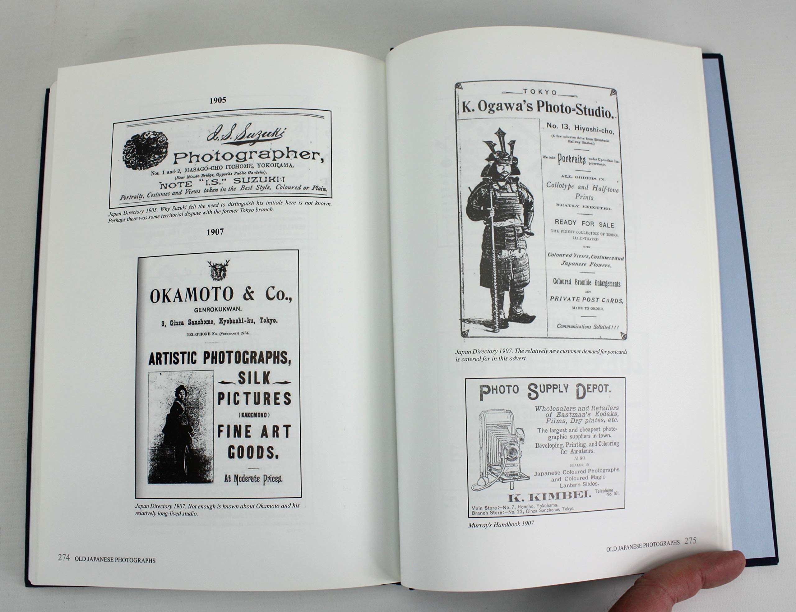 Old Japanese Photographs: Collectors' Data Guide (Hardcover)