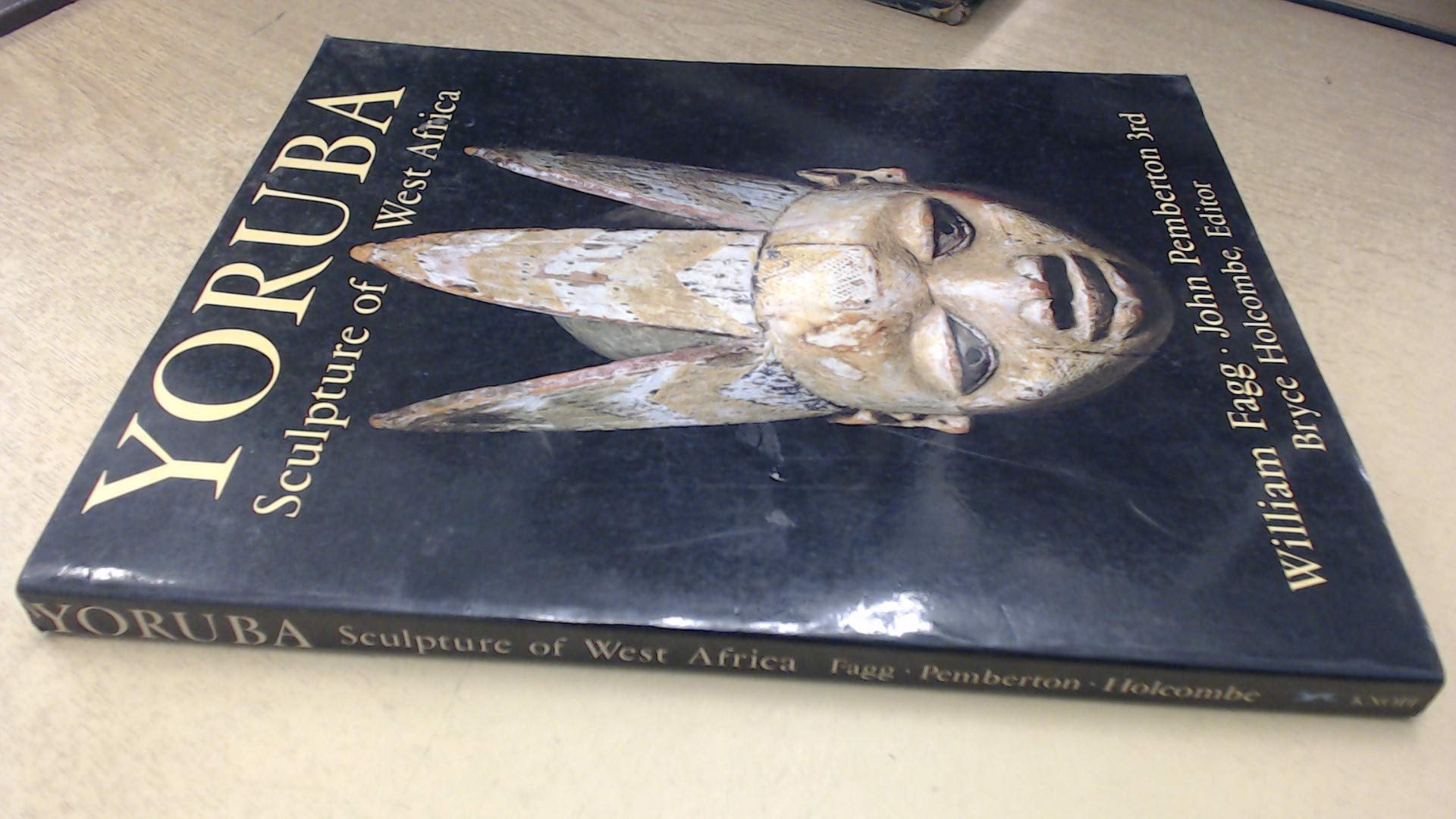 Yoruba: Sculpture of West Africa (Paperback)