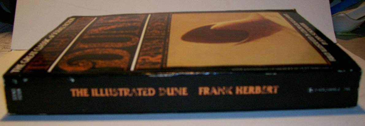 The Illustrated Dune (Paperback)