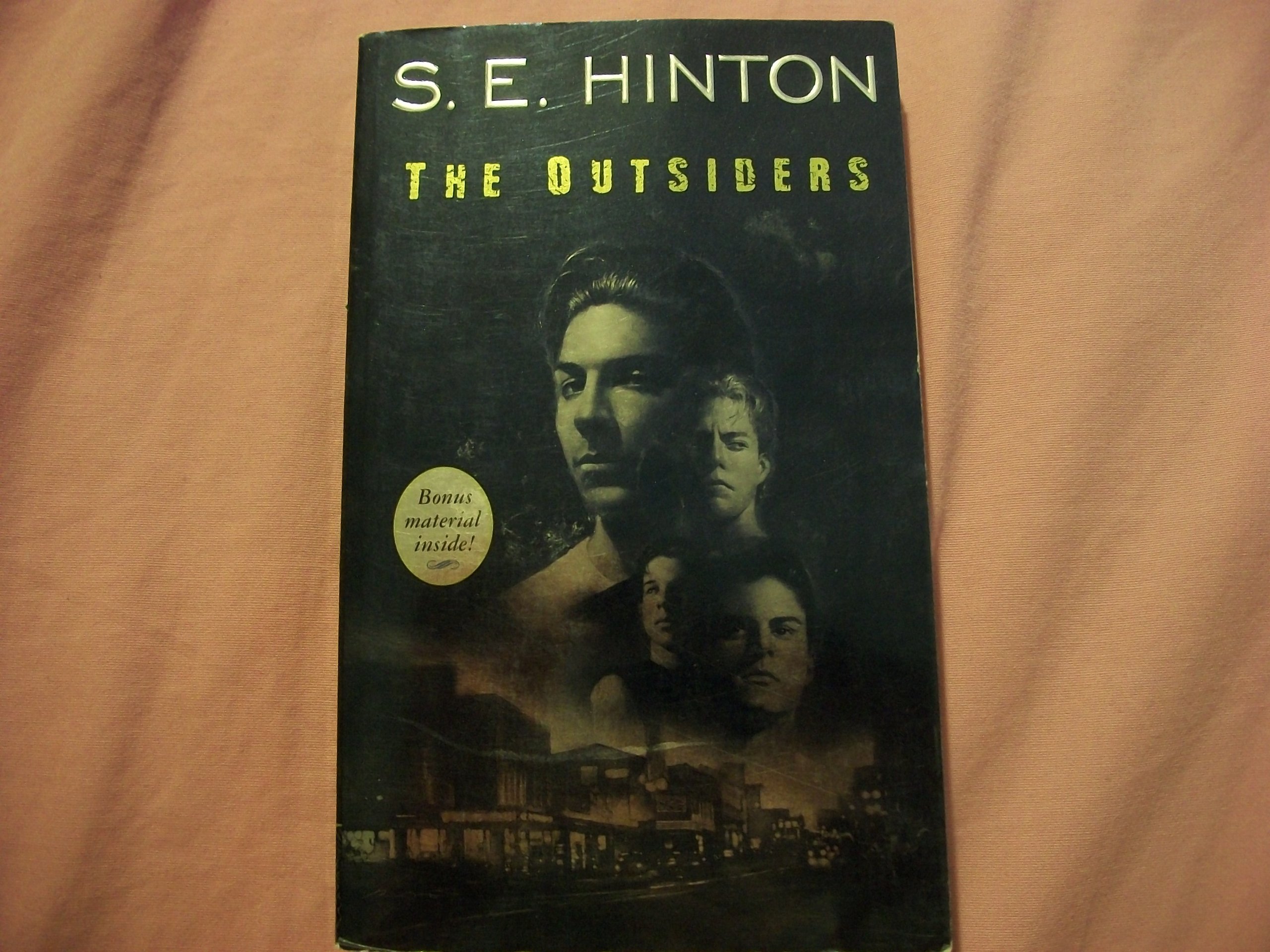 The Outsiders (Student Packet) (Student Packet Grades 7-8)
