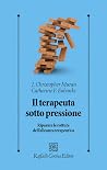 Il terapeuta sott...