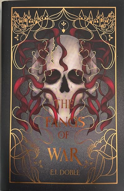 Portada de The Fangs of War, de E.J. Doble