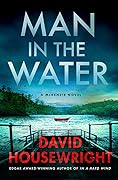 Man in the Water (Twin Cities P.I. Mac McKenzie, #21)