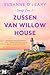 Zussen van Willow House (Sandy Cove #2)