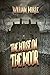 THE HOUSE ON THE MOOR: A Scottish Gothic Horror Novella (The William Meikle Chapbook Collection)