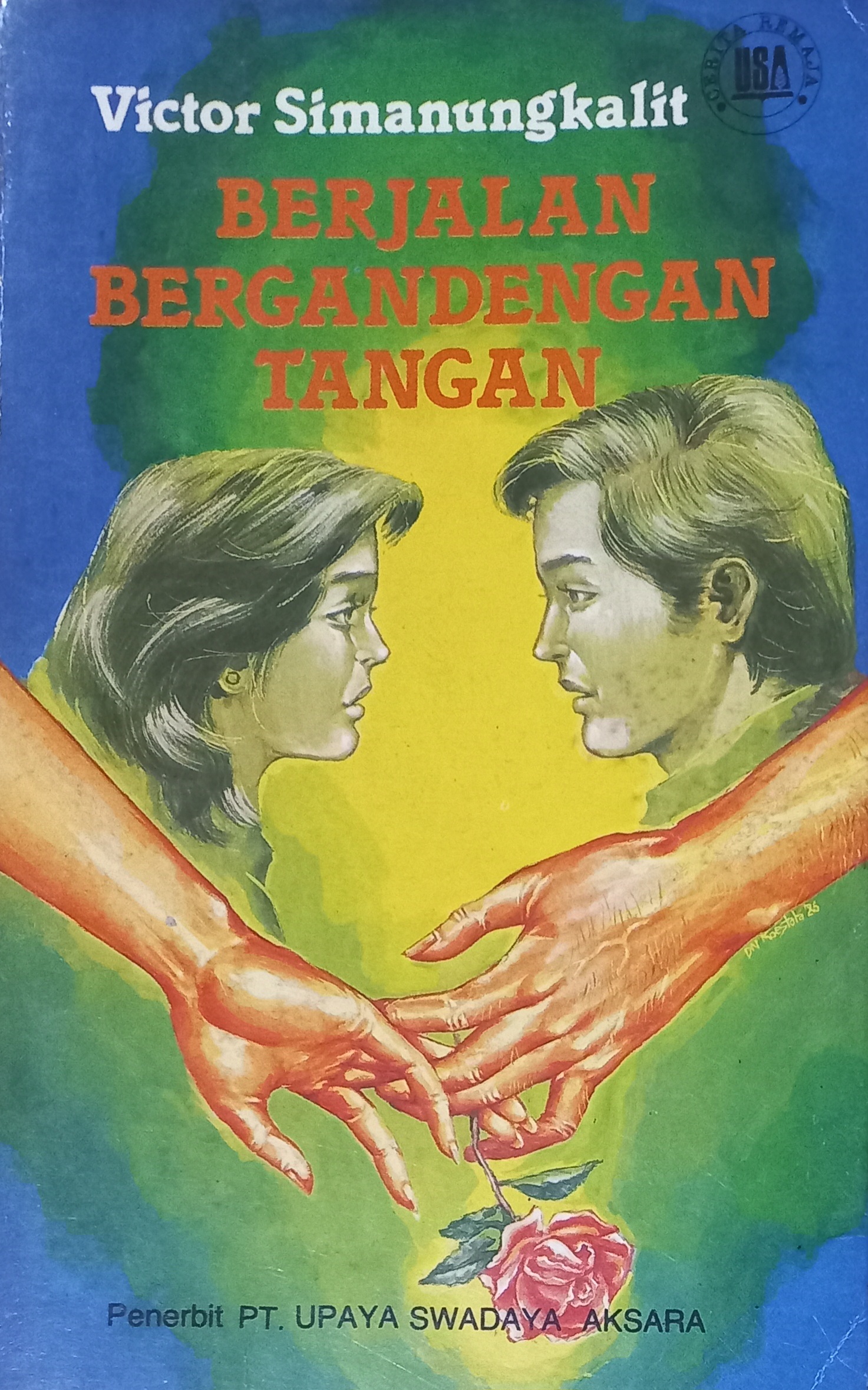 Berjalan Bergandengan Tangan