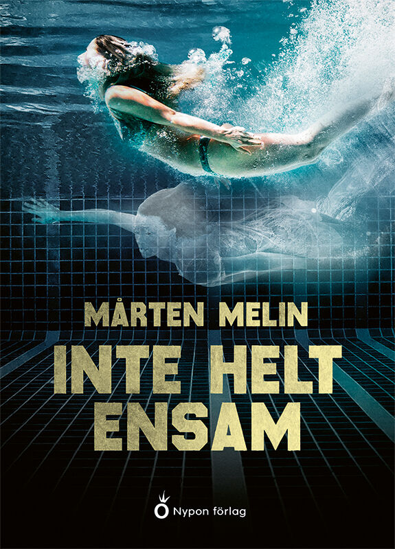 Inte helt ensam (Hardcover)