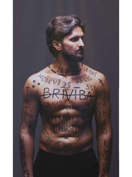 Mans paša prāts, mans paša cietums (Hardcover)