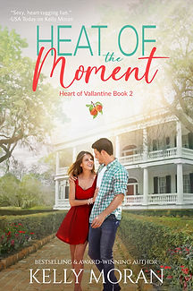 Heat of the Moment (Heart of Vallantine aka Bookish Belles #2)