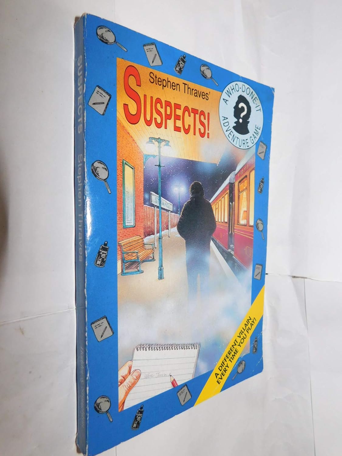 Suspects! (Whodunnit Adventure Game Book)