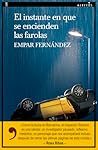 El instante en el que encienden las farolas by Empar Fernández