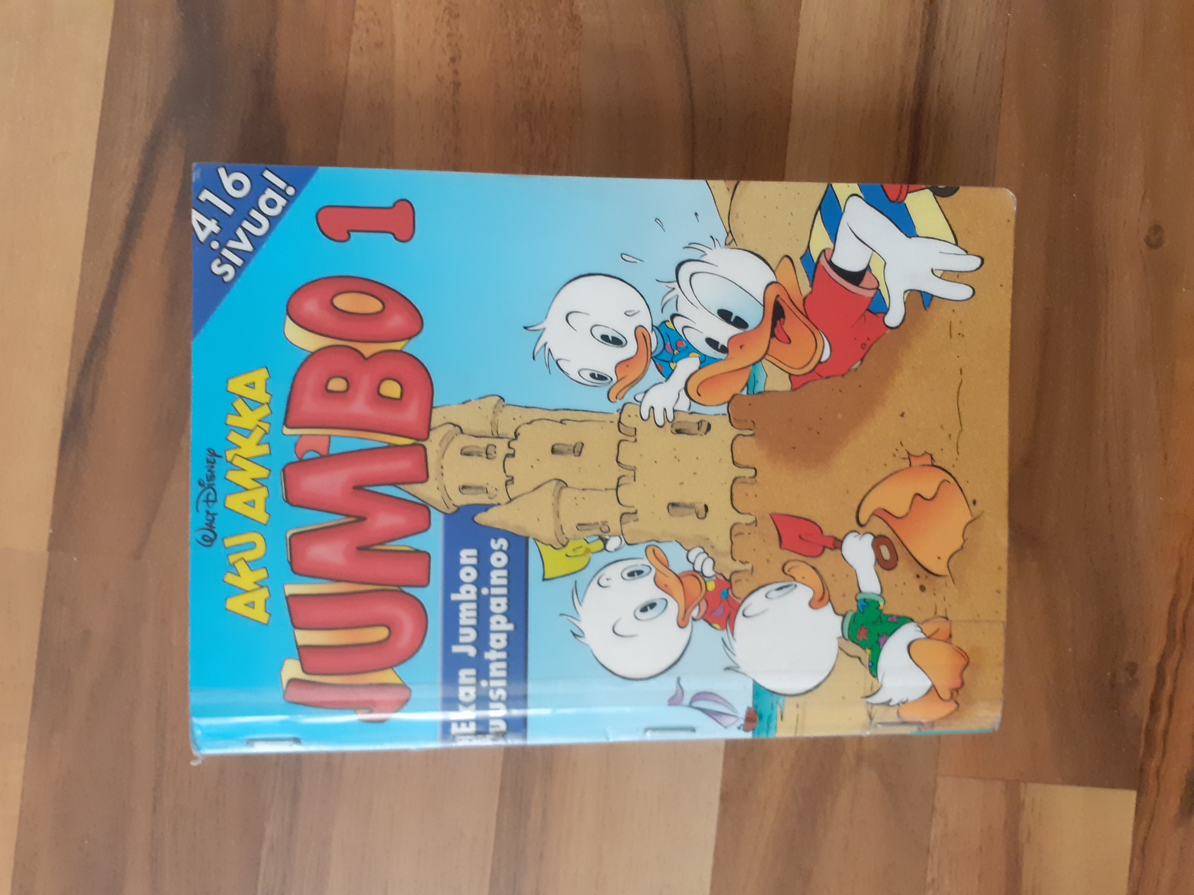 Jumbo 1 (Aku Ankka - Jumbo, #1)
