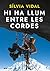Hi ha llum entre les cordes