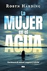 La mujer en el agua
