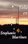 Sola en casa