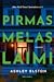 Pirmas melas laimi