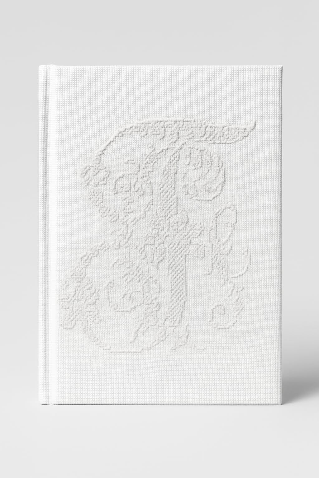 The Fabric Book (Hardcover)